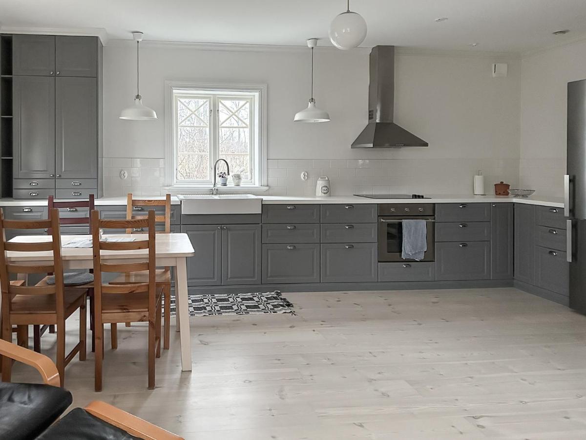 Vallby Cottage Enköping エクステリア 写真